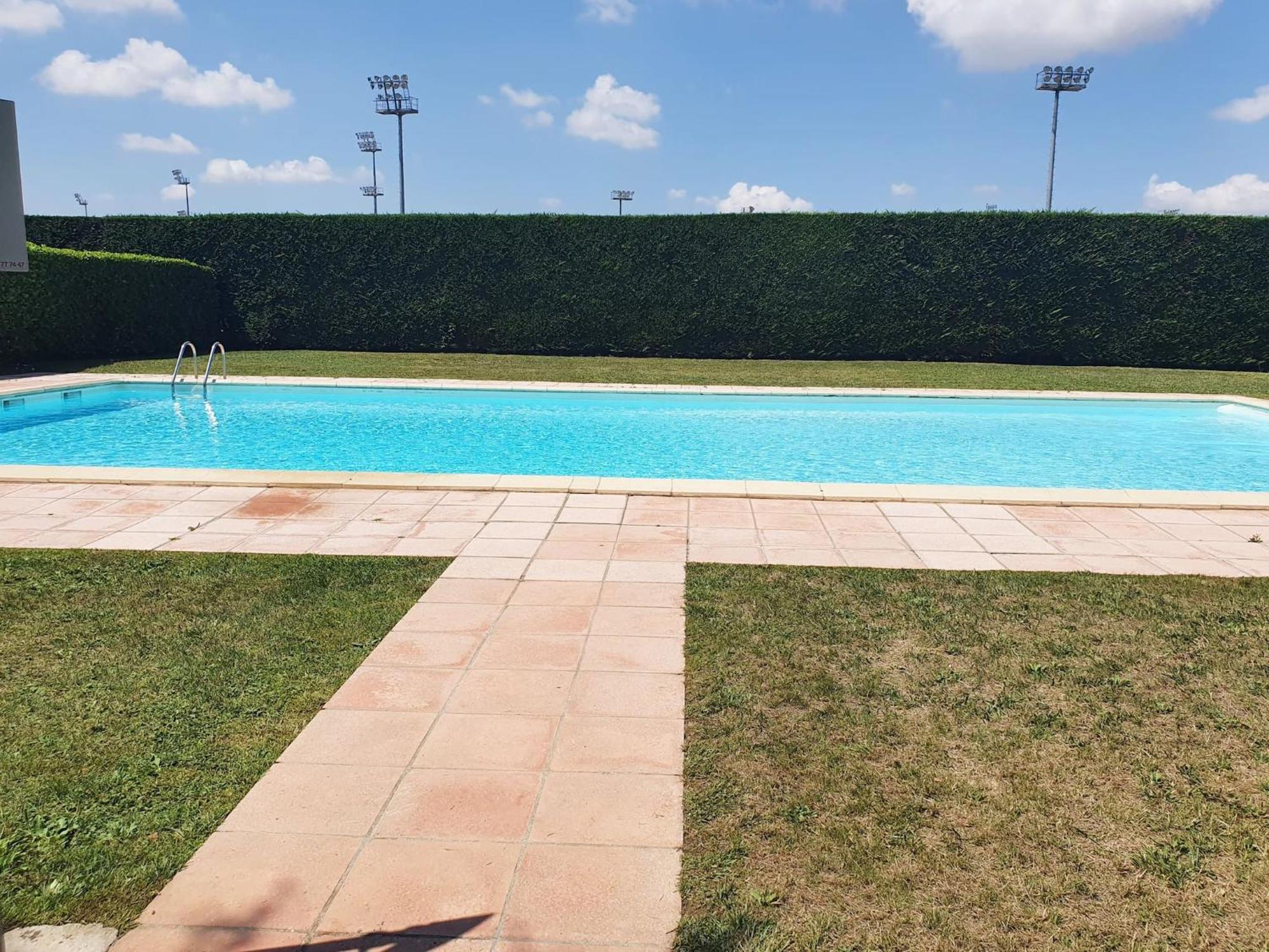 Апартаменты Hippodrome - Piscine - Parking Free - Metro Тулуза Экстерьер фото